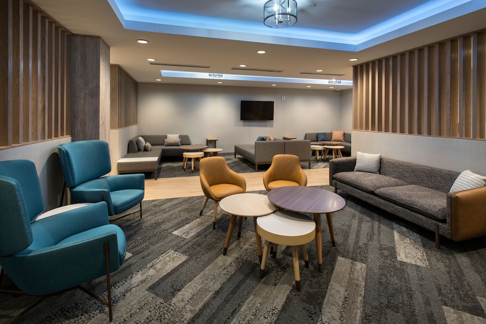 TownePlace Suites by Marriott New York Brooklyn 11/22