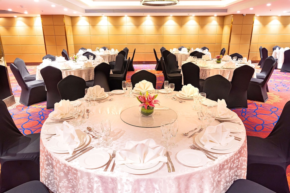 The Elite Narasapura, a member of Radisson Individuals 57/70