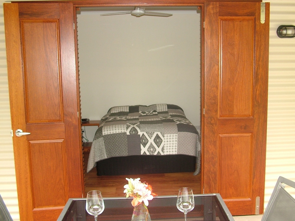 The Summit B&B 2/45