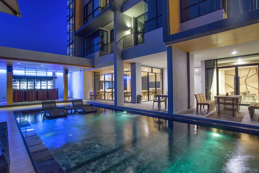 The Zense Boutique Hotel 25/45