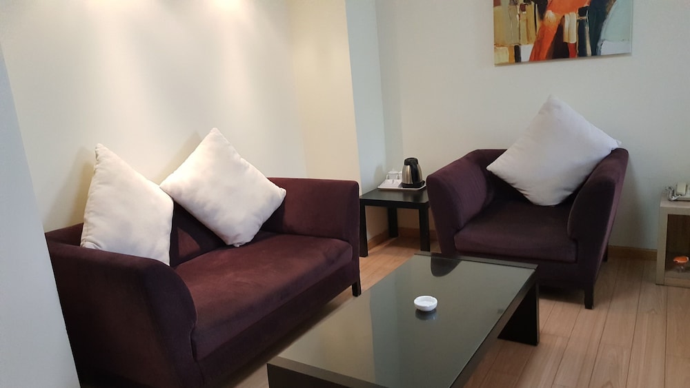 Baiyun City Hotel 29/42