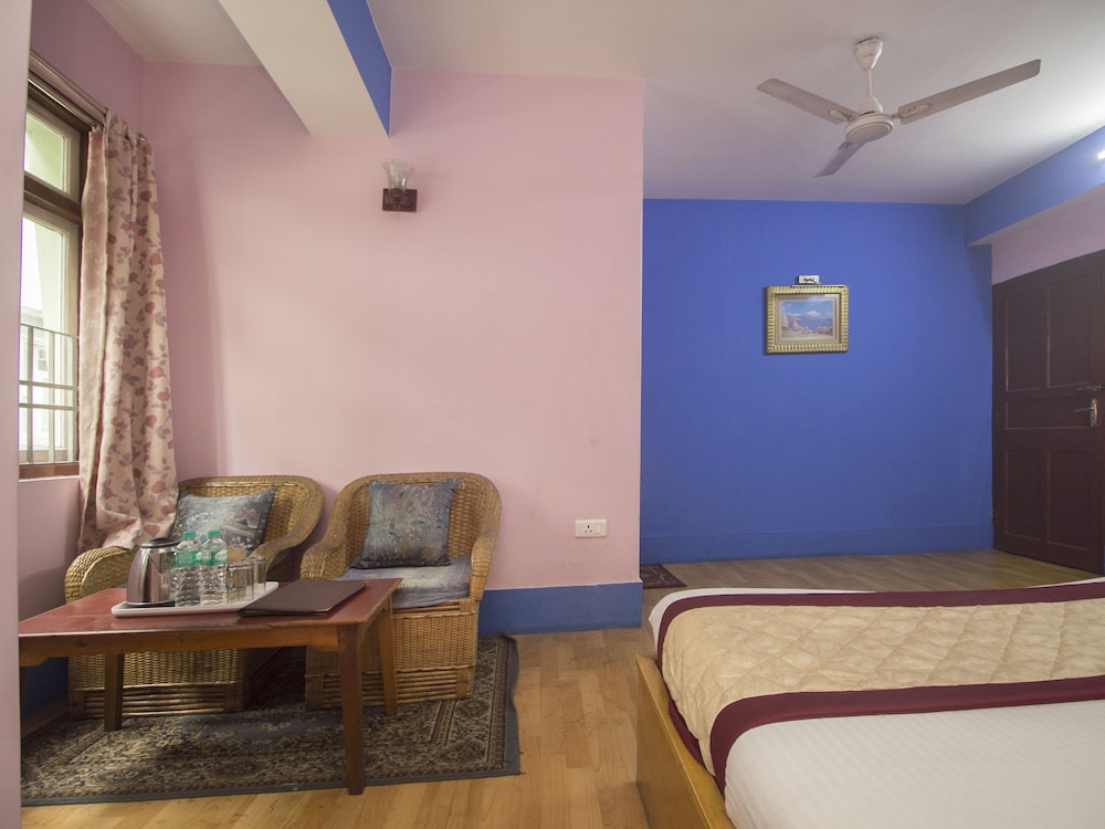 HOTEL SAGORIKA 27/31
