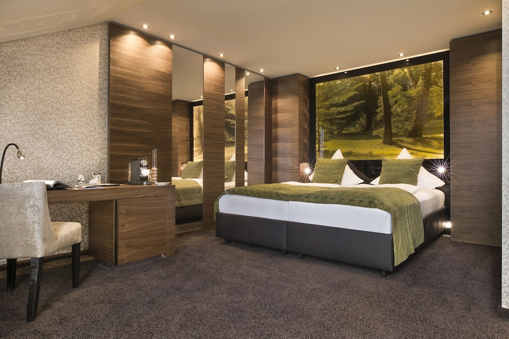 Land & Golf Hotel Stromberg 5/33