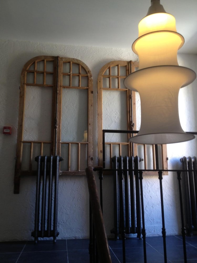 Hotel de la Pinede 24/34