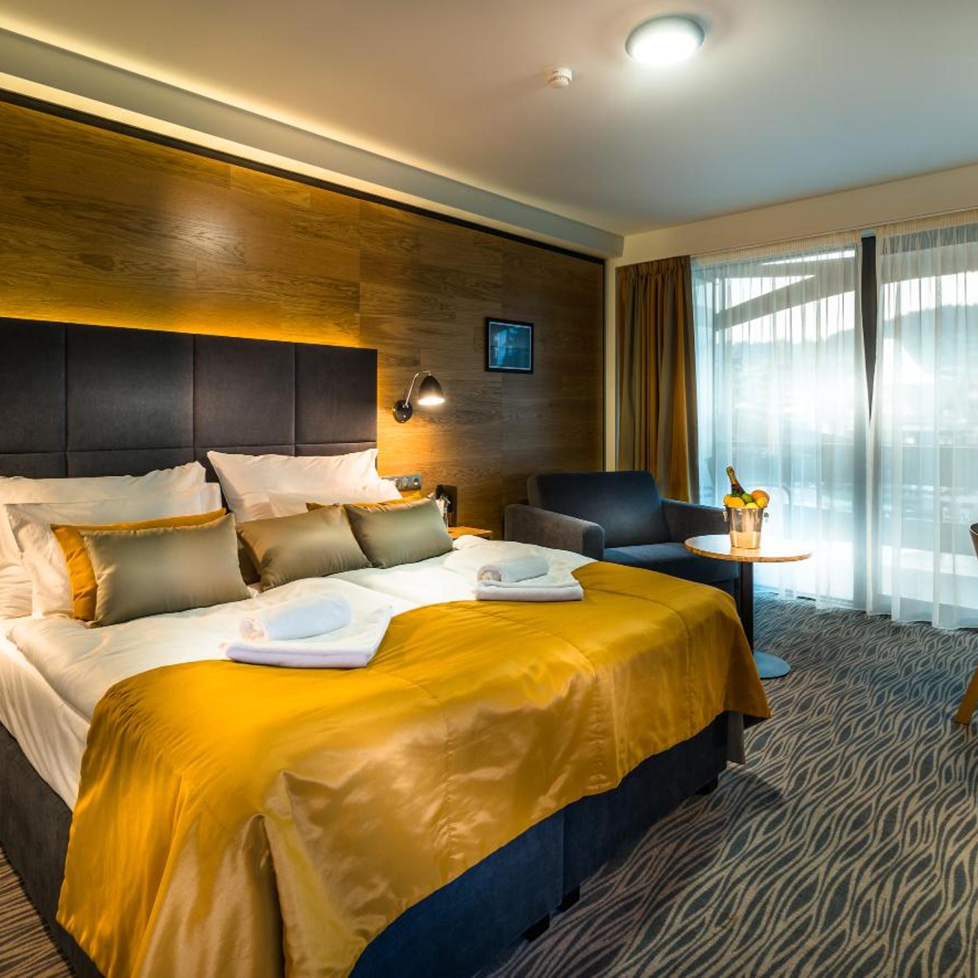 Galeria Hotel Thermal Besenova 16/51