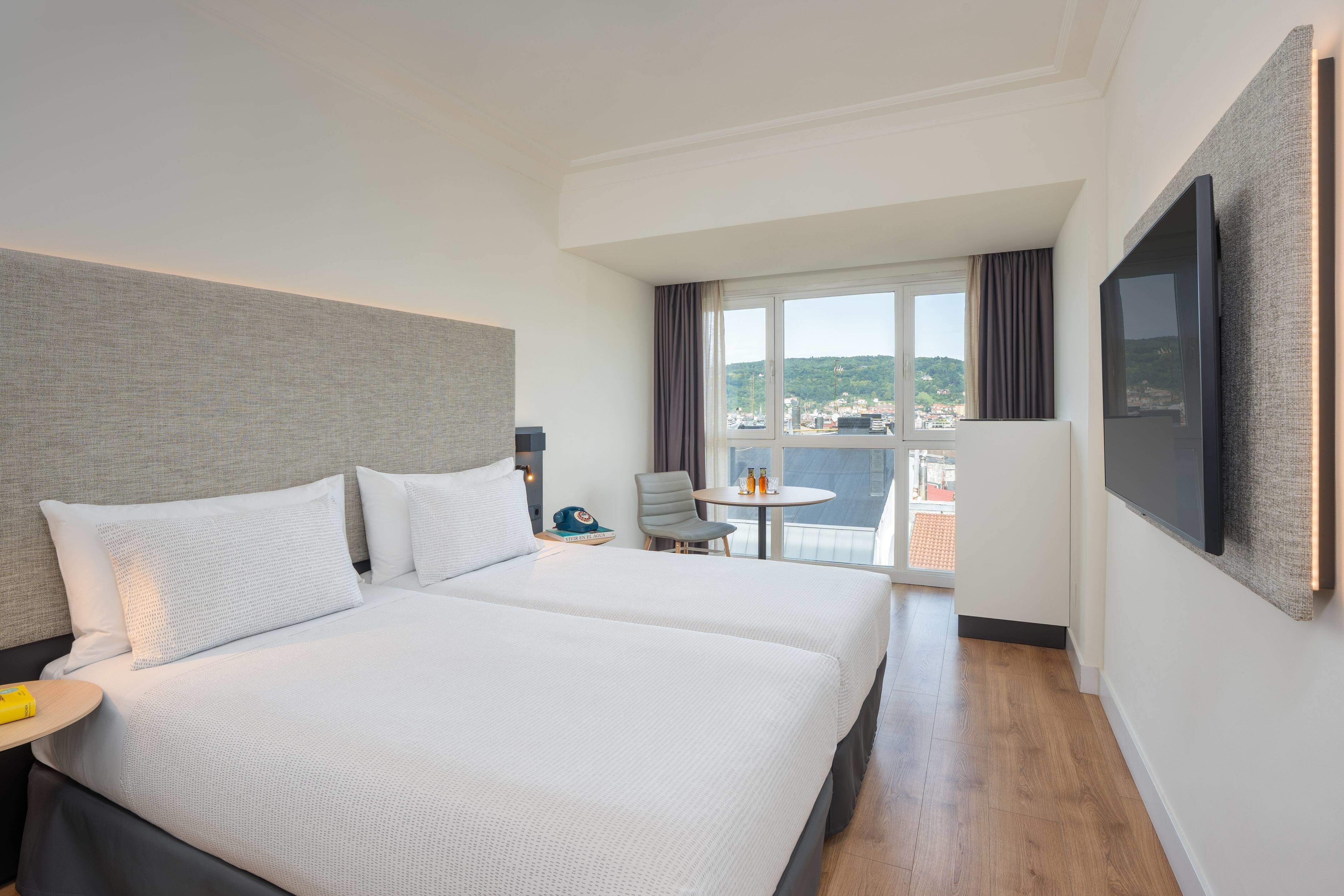 غرفة متصلة، Hotel San Sebastian Orly, Affiliated by Melia 6/10