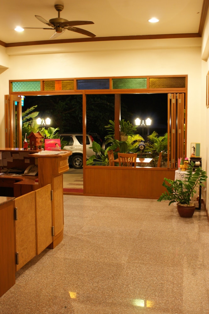 Orchid Garden Hotel 15/64