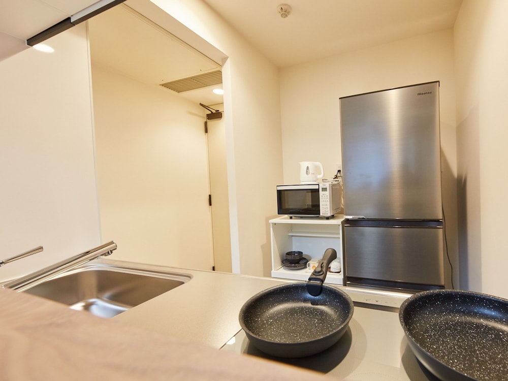 Rembrandt Hotel Atsugi 57/63