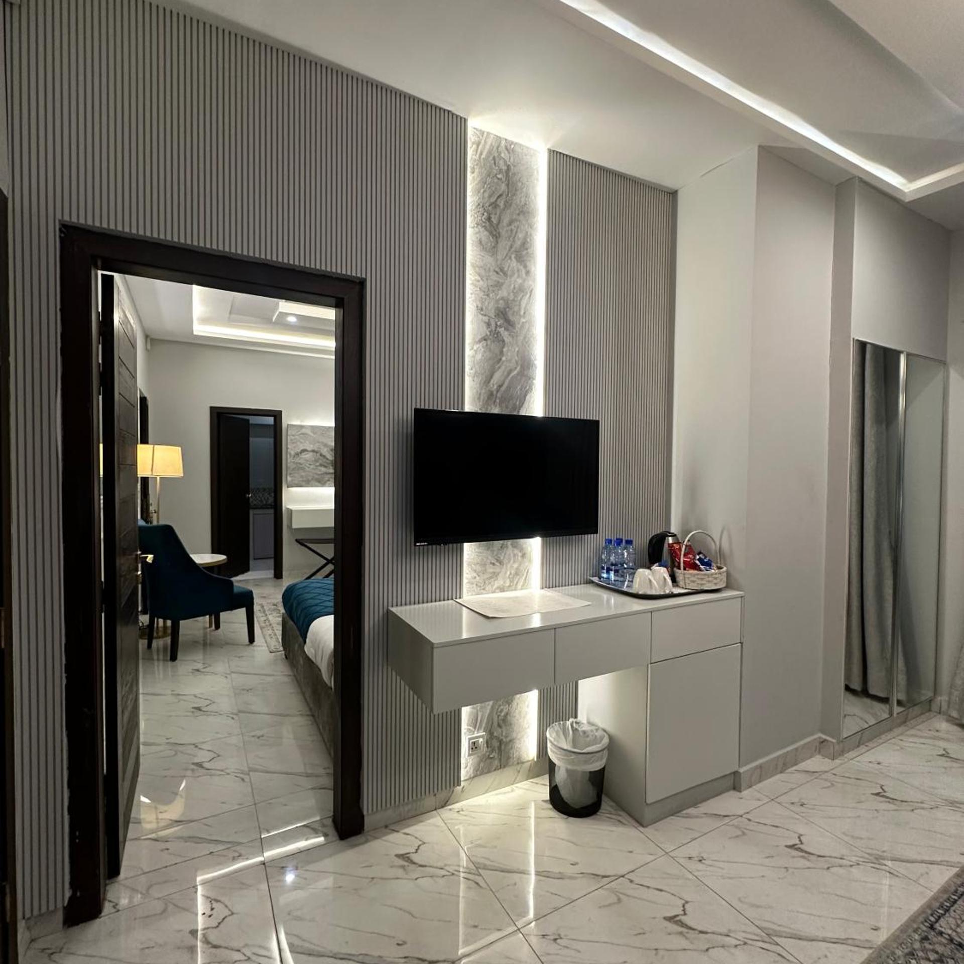 Faletti's Grand MM Alam Road 52/60