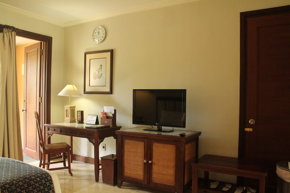 Laras Asri Resort And Spa 48/66