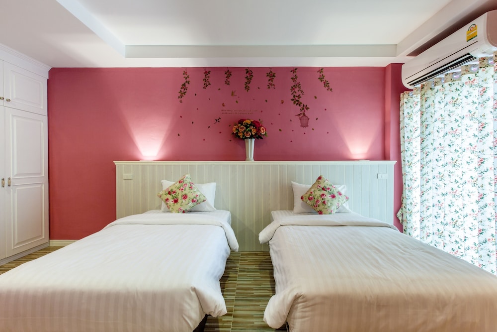 Gallery Lake View Hotel 21/64