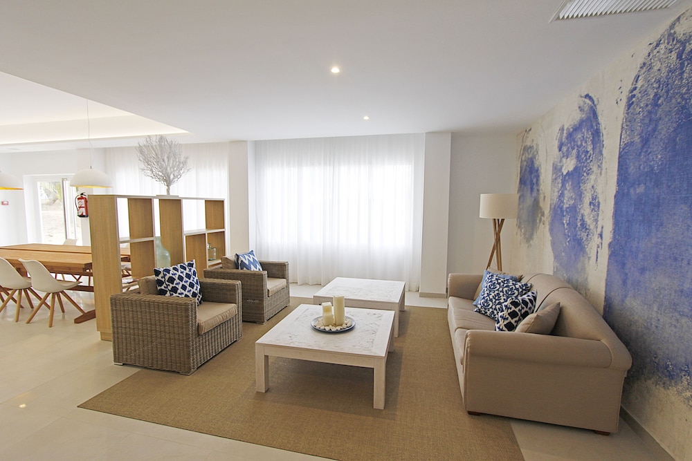 BG Portinatx Beach Club Hotel 25/30