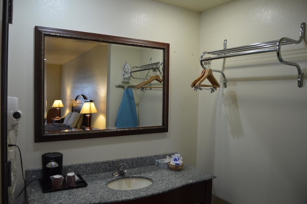 Motel6 Atoka, OK 25/54