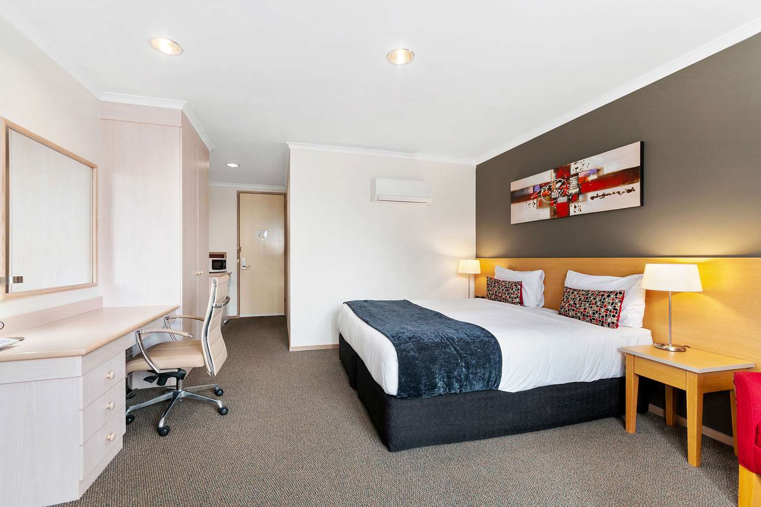 Room, King Bed