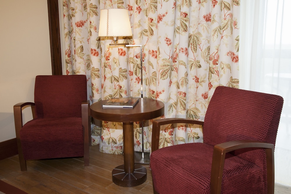 Parador De Soria 34/72