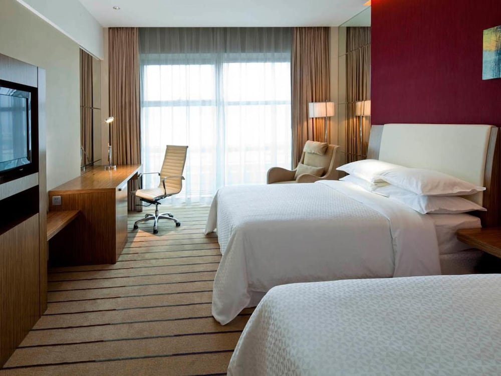 Four Points By Sheraton Qingdao Chengyang 9/45