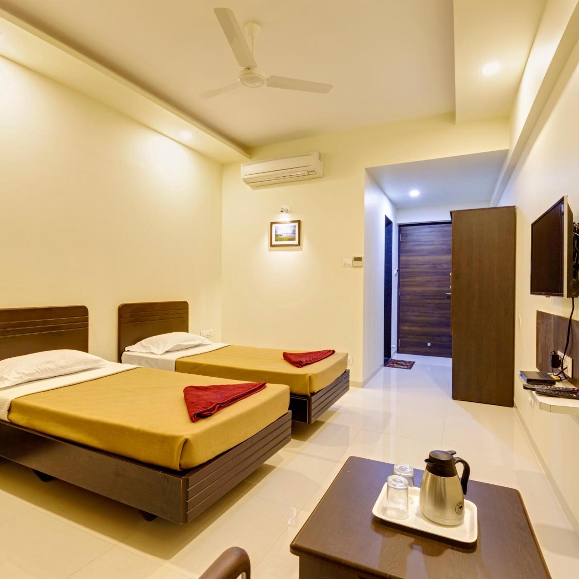 Galaxy Inn 26/50