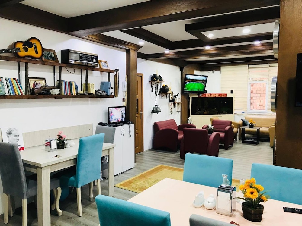 Ferah Hotel 20/22