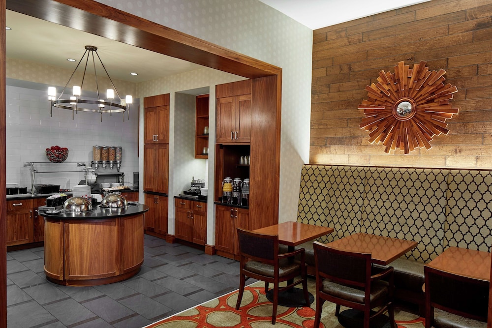 Homewood Suites By Hilton Atlanta Midtown Ga 25/36