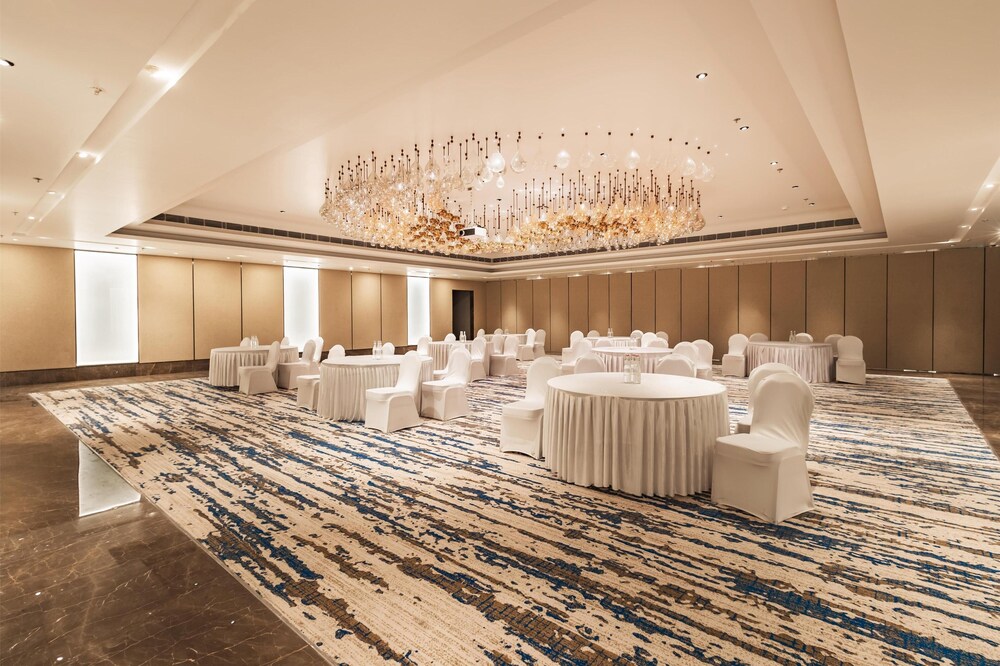 Radisson Hotel Jamshedpur 20/48