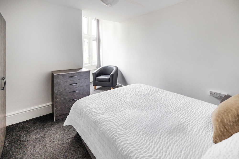 OYO A Better Night Hotel Limited 31/50