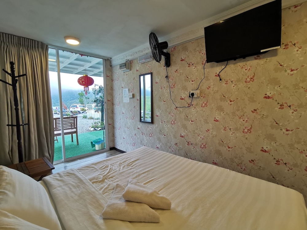 Hotel O Mount Hill Villa Kundasang 14/22