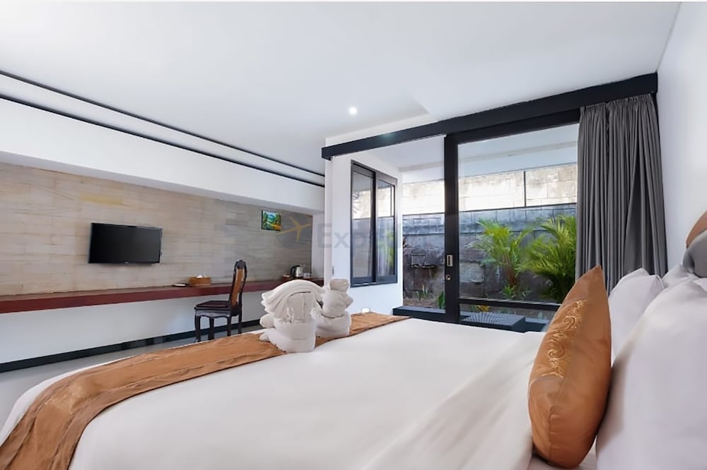 The Kanjeng Suites Kuta Galeria - Bali 17/56