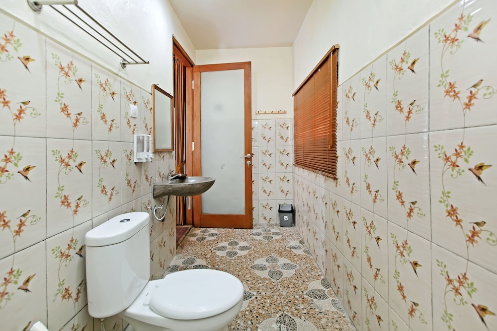 Kabeh Jati Garden Villa And Restaurant 48/50