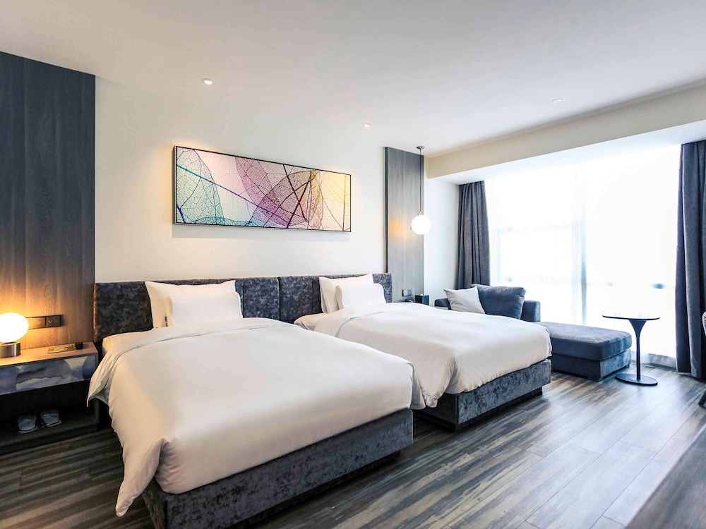 Mercure Shanghai Hongqiao South 18/96