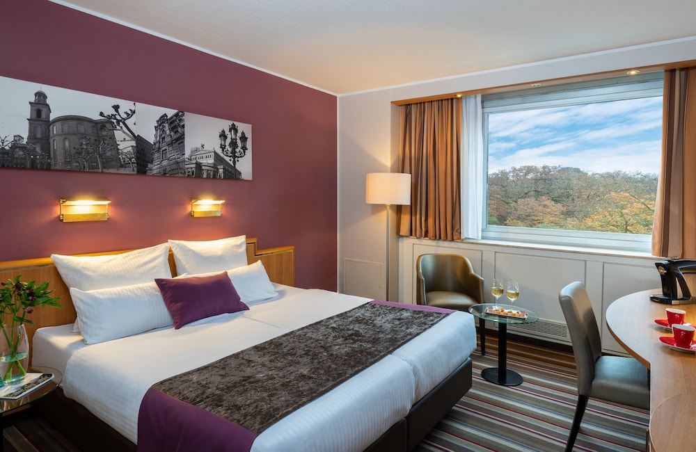 Leonardo Hotel Frankfurt City South 14/84