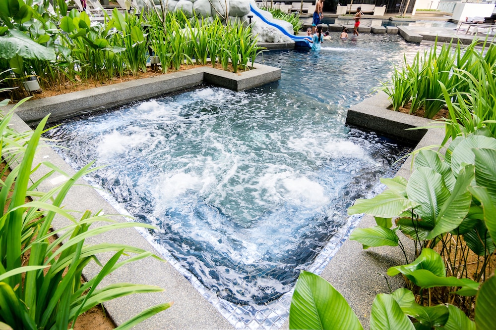 188 Serviced Suites & Shortstay Apartments 30/36