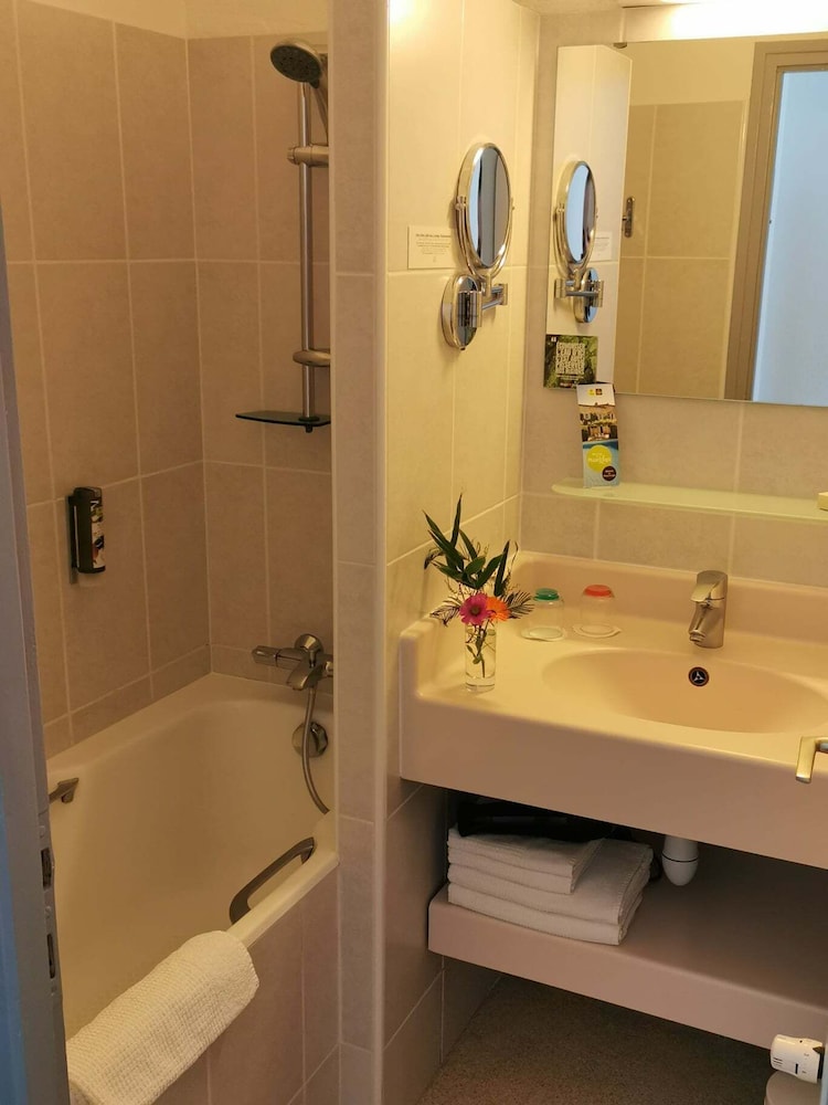 HOTEL LE GAVRINIS 23/25
