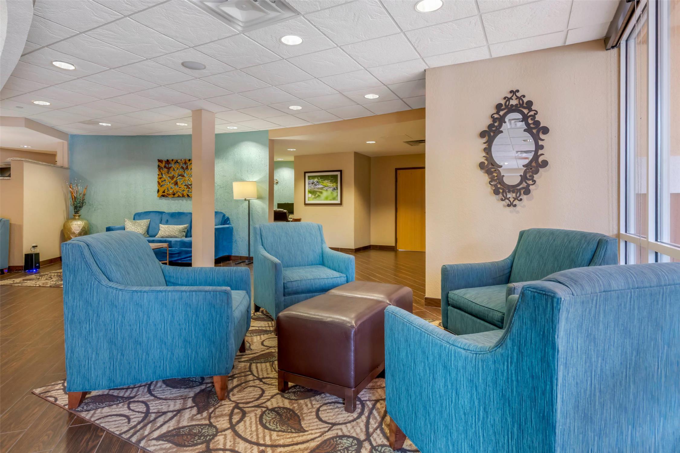 Comfort Suites Lady Lake - The Villages 12/18