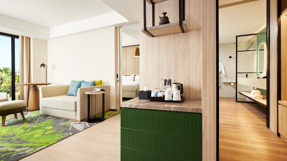 Holiday Inn Bali Sanur 38/58