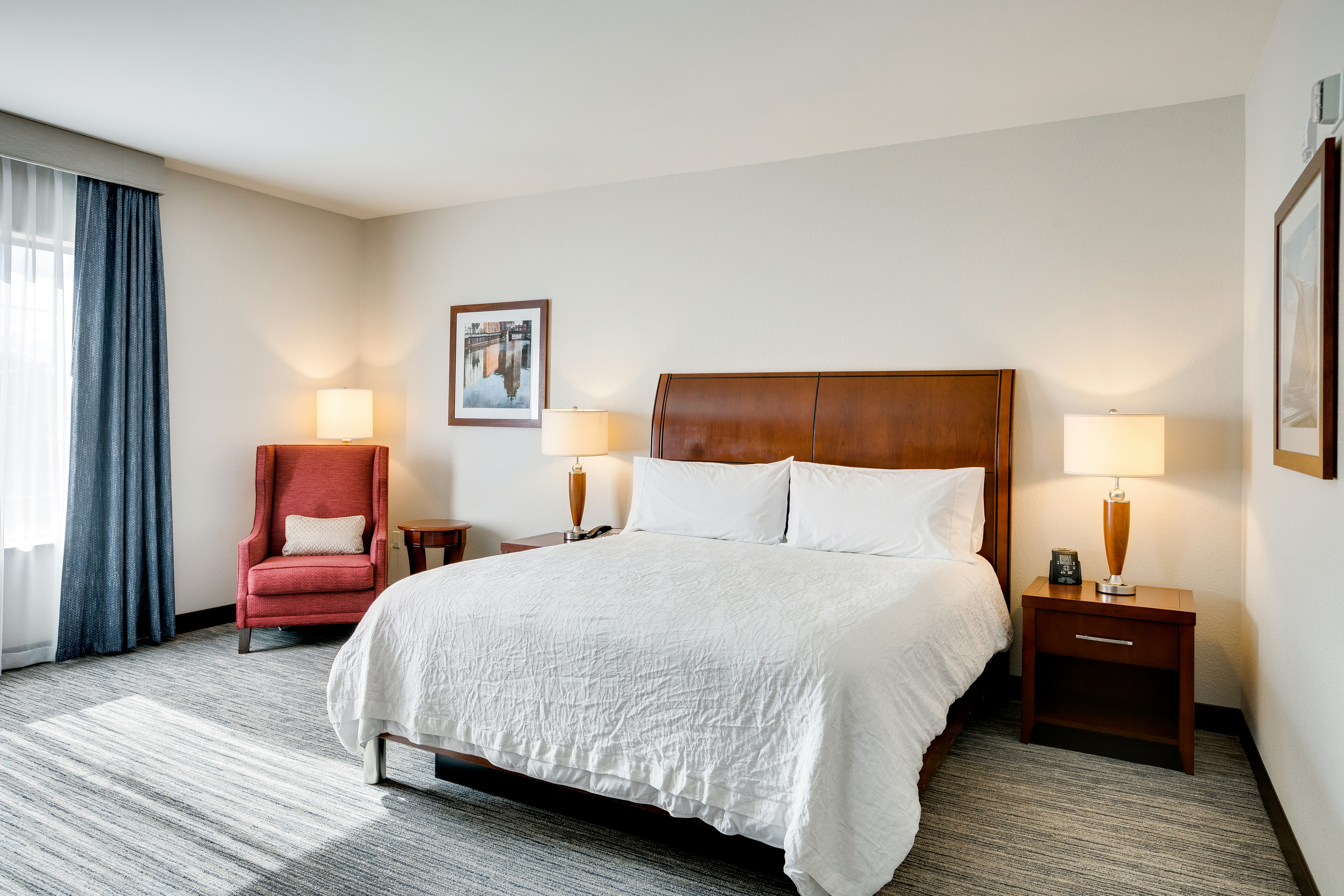 ROOM, KING BED, ACCESSIBLE
