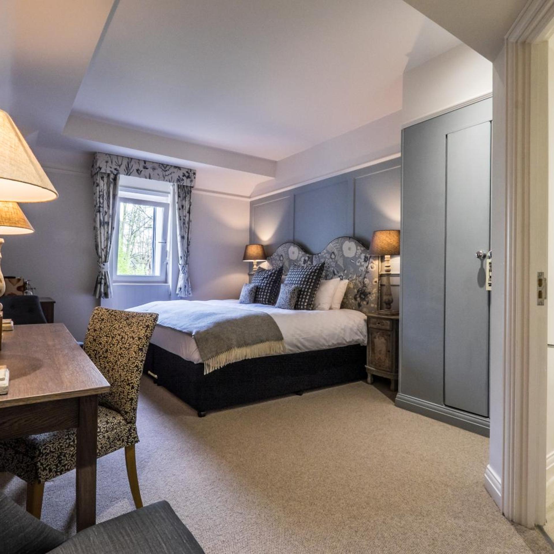 Coach & Horses Hotel 15/49