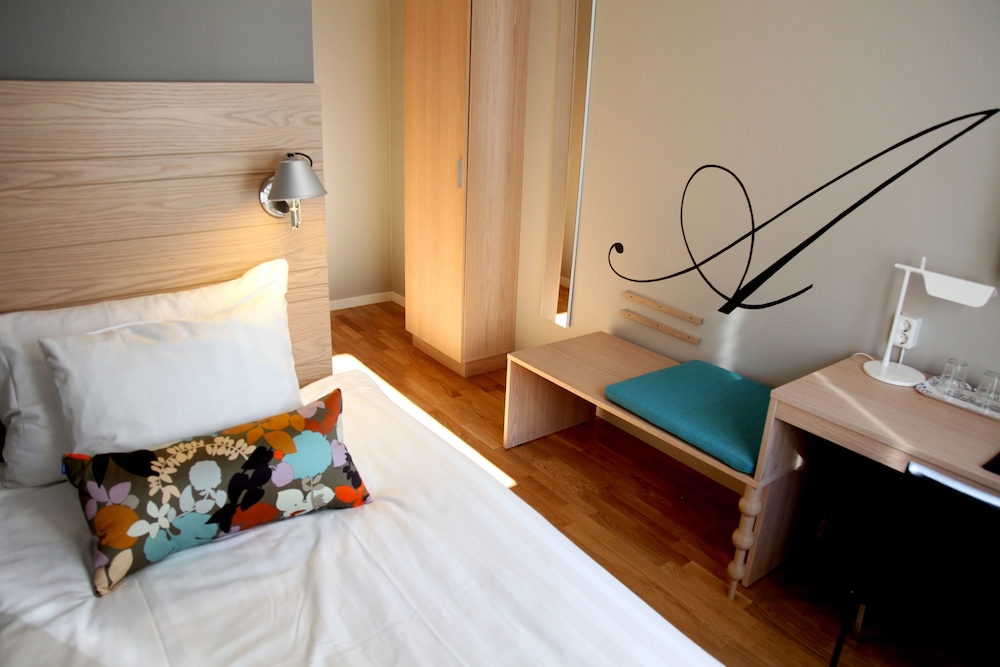 Hotell Aston 5/32