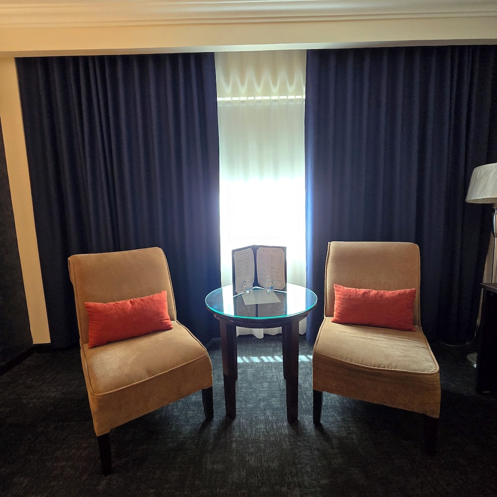 Hotel Two Select 37/60