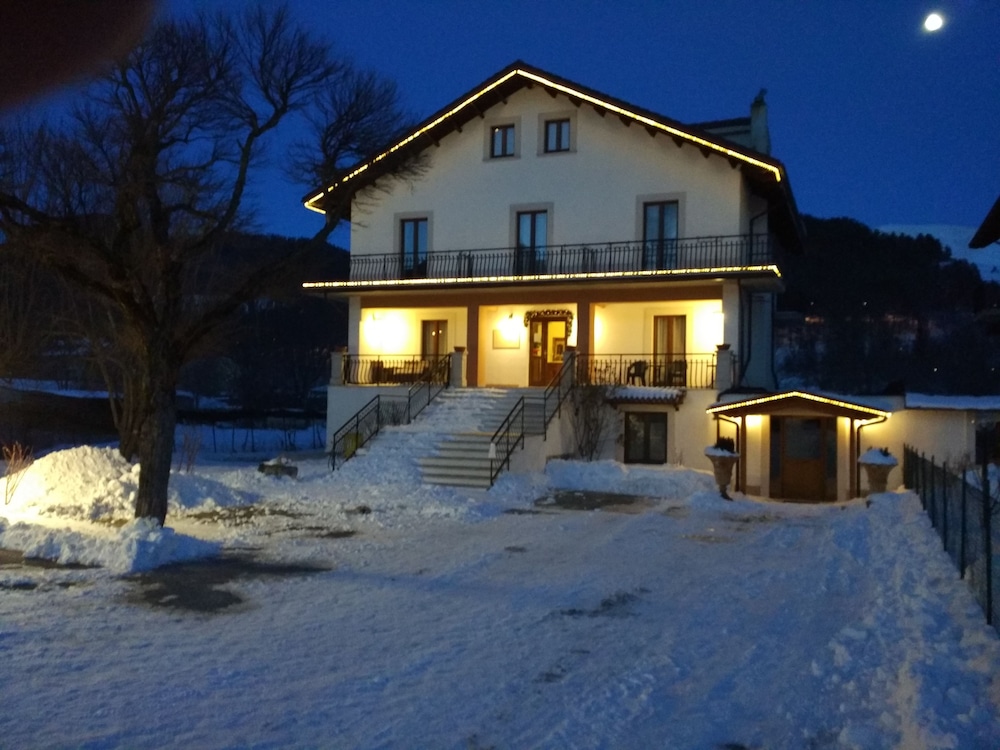 Albergo Della Corte 3/27