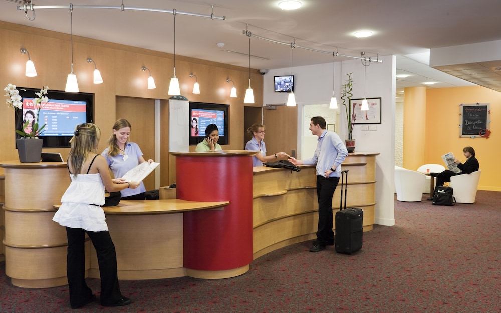 lobby