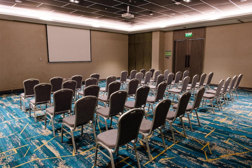 Park Inn By Radisson Bacolod 50/60