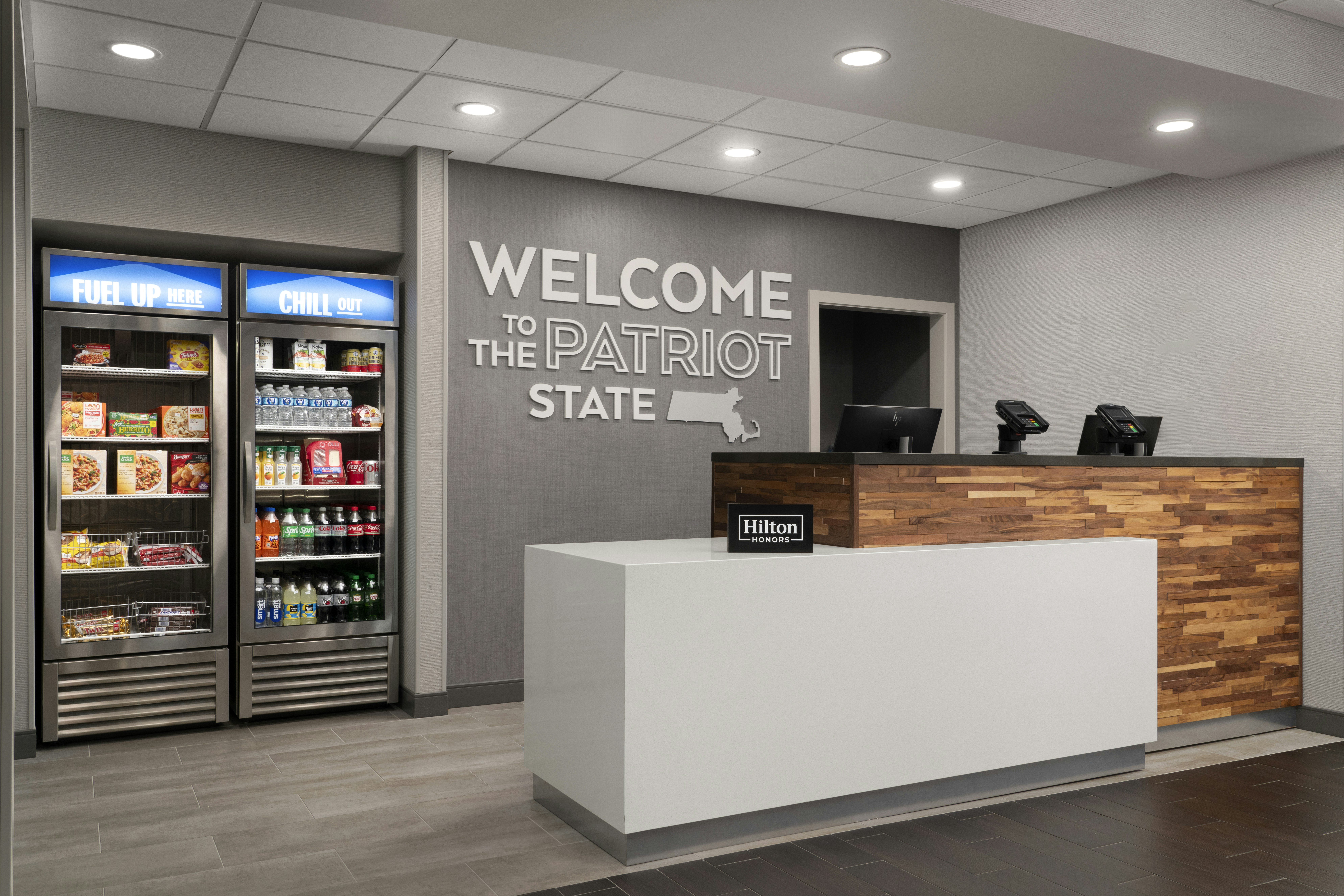 Lobby at Hampton Inn Chicopee Springfield, CHICOPEE - MA