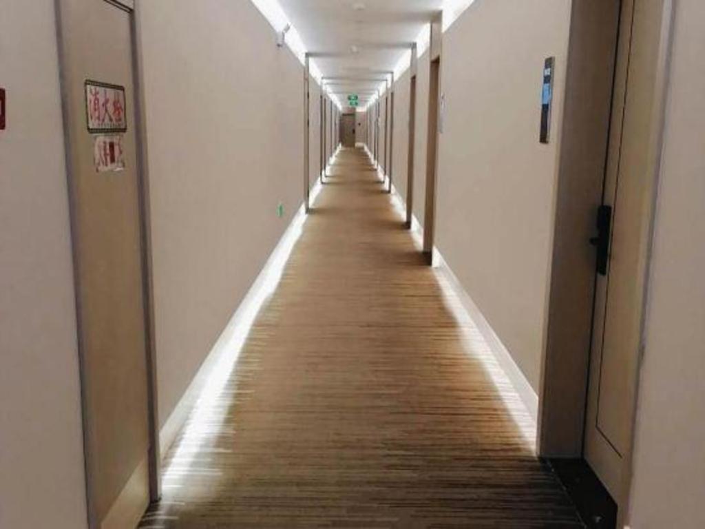 GYA Jurong Yinglun International Hotel 23/49