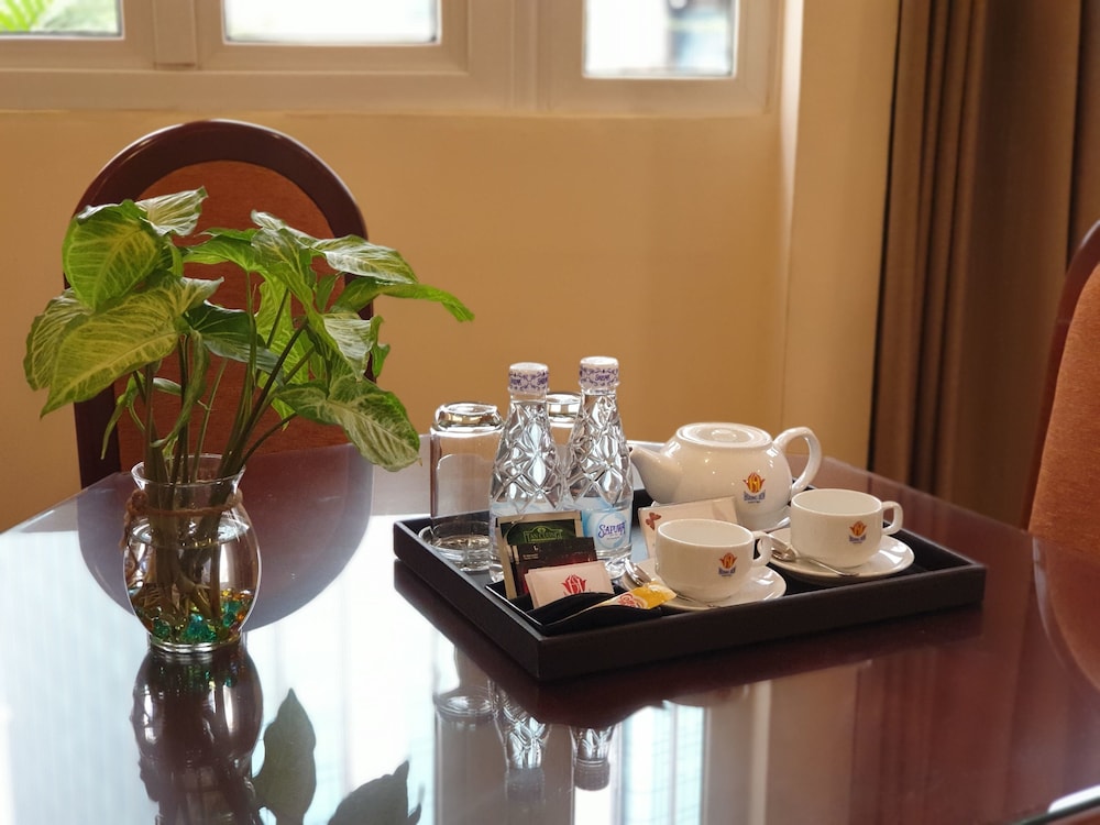 Huong Sen Hotel 62/71