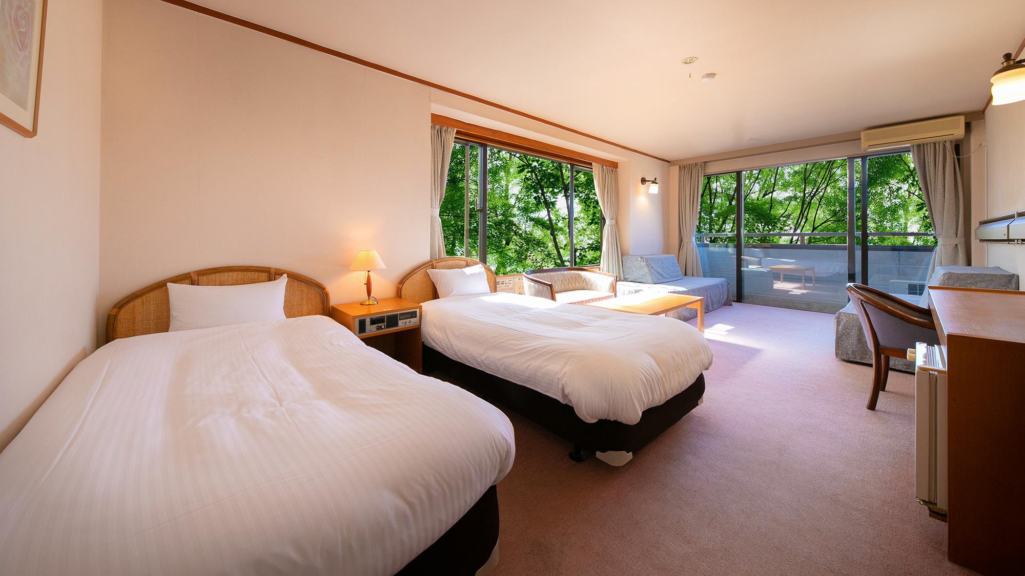 The Hotel Fujiyama 11/19