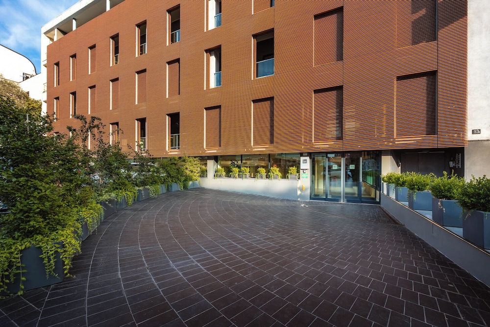 iH Hotels Milano Watt 13 72/76