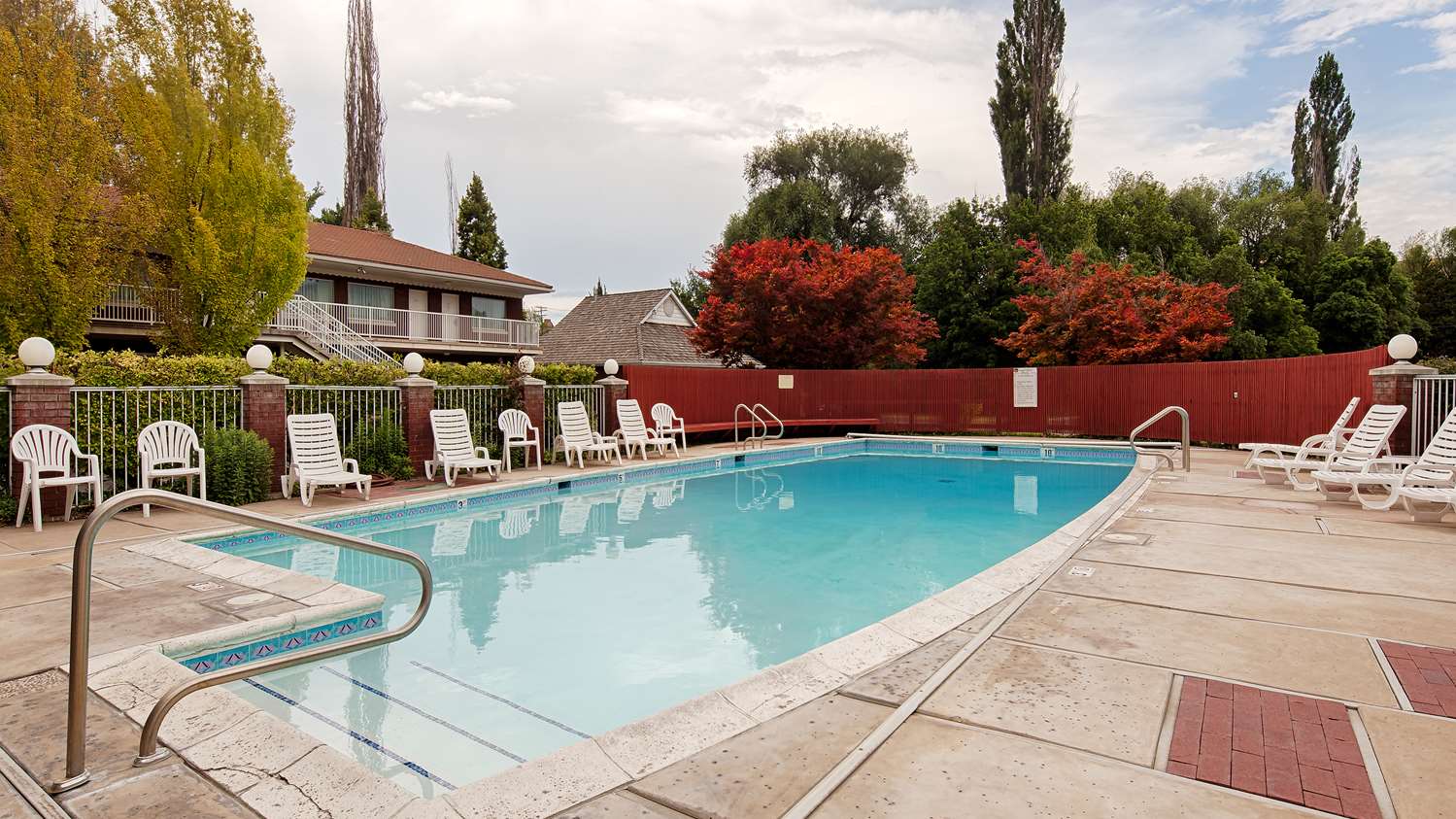Baugh Motel, SureStay Collection By Best Western 31/32
