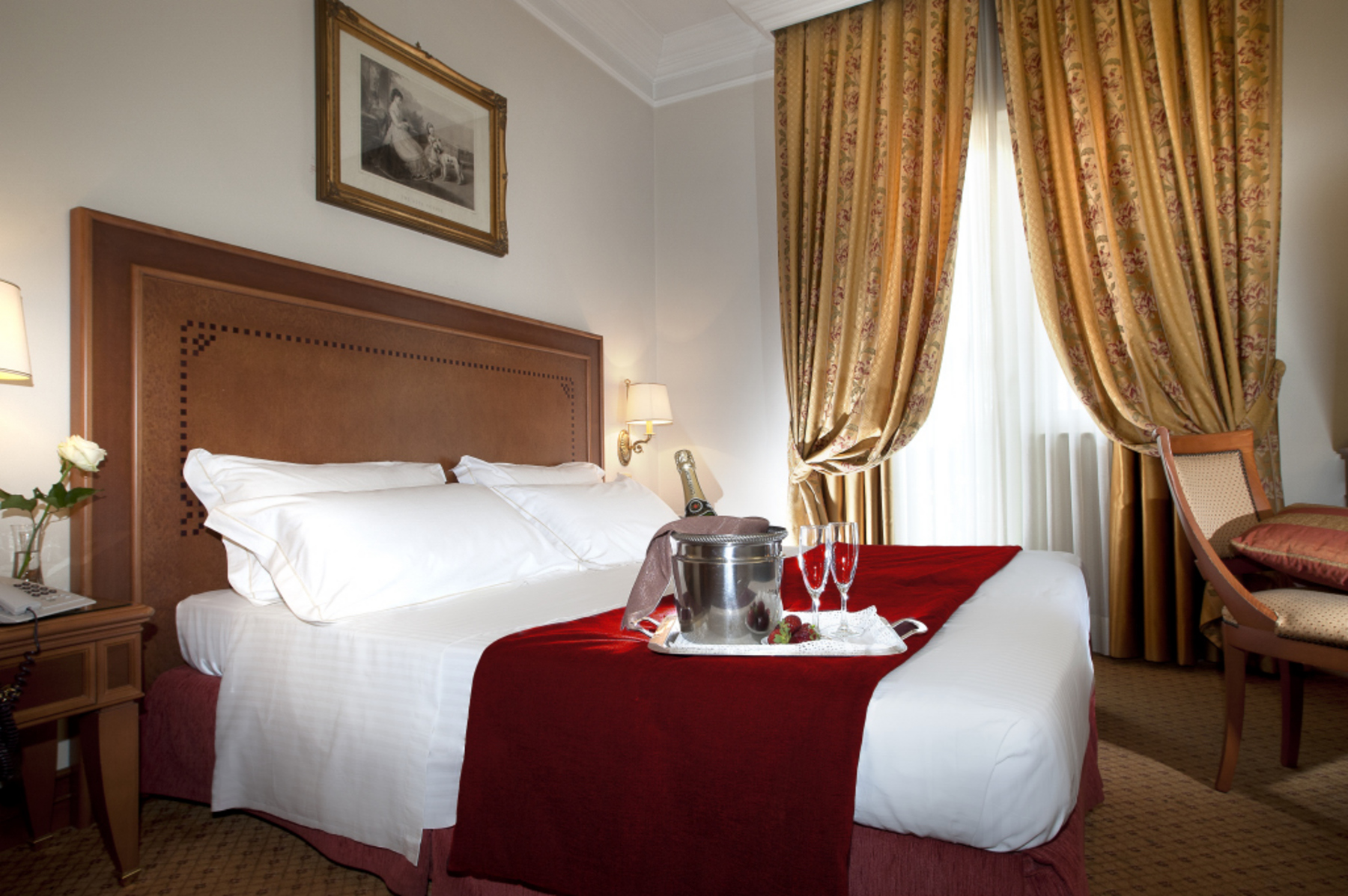 ROOM, DOUBLE OR TWIN BED, GARDEN VIEW