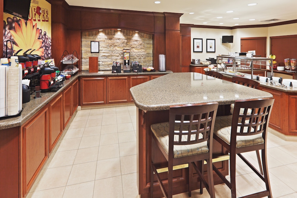 Staybridge Suites Oklahoma City-Quail Springs 54/81