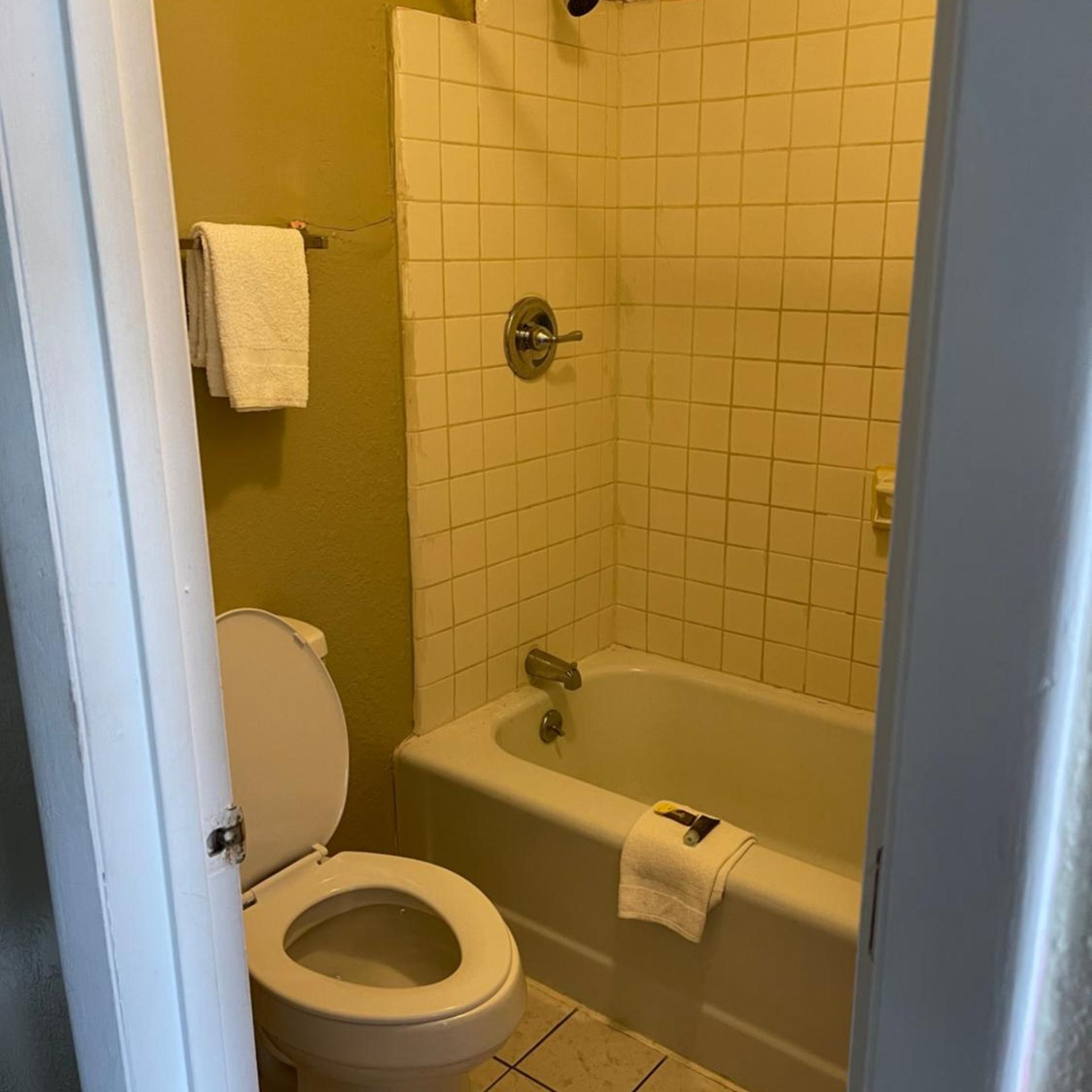 I-26 Inn 19/21